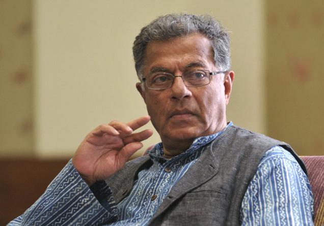 Rahman's music has stifled lyrics, says Karnad